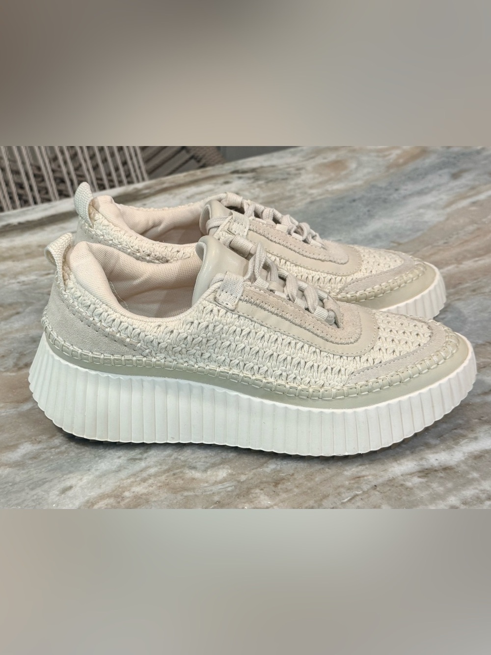 Women’s DOLCE VITA Dolen platform crochet sneakers- Size 8.5 - Picture 3 of 8